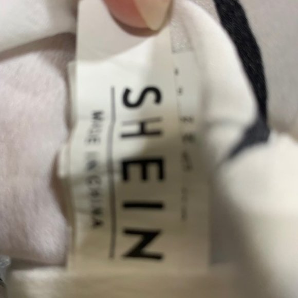 Shein Top Size Small - Picture 3 of 4